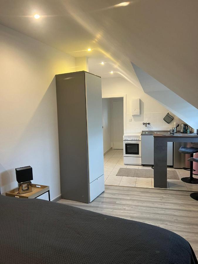 25 Qm Ferienwohnung Neuss Furth Esterno foto