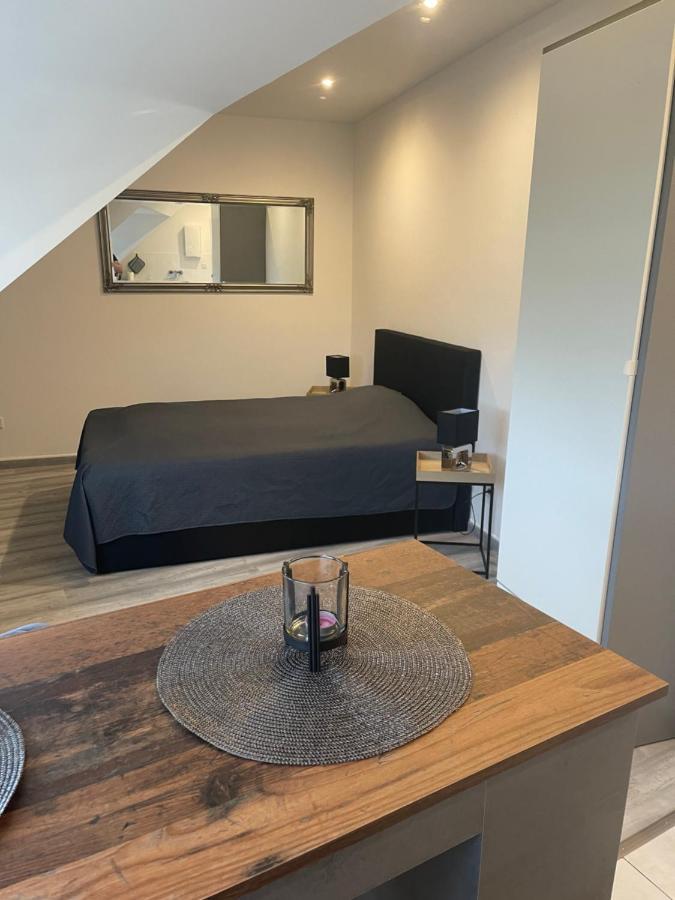 25 Qm Ferienwohnung Neuss Furth Esterno foto